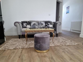 Cheerful 4 bedroom at heart of Preston citycenter